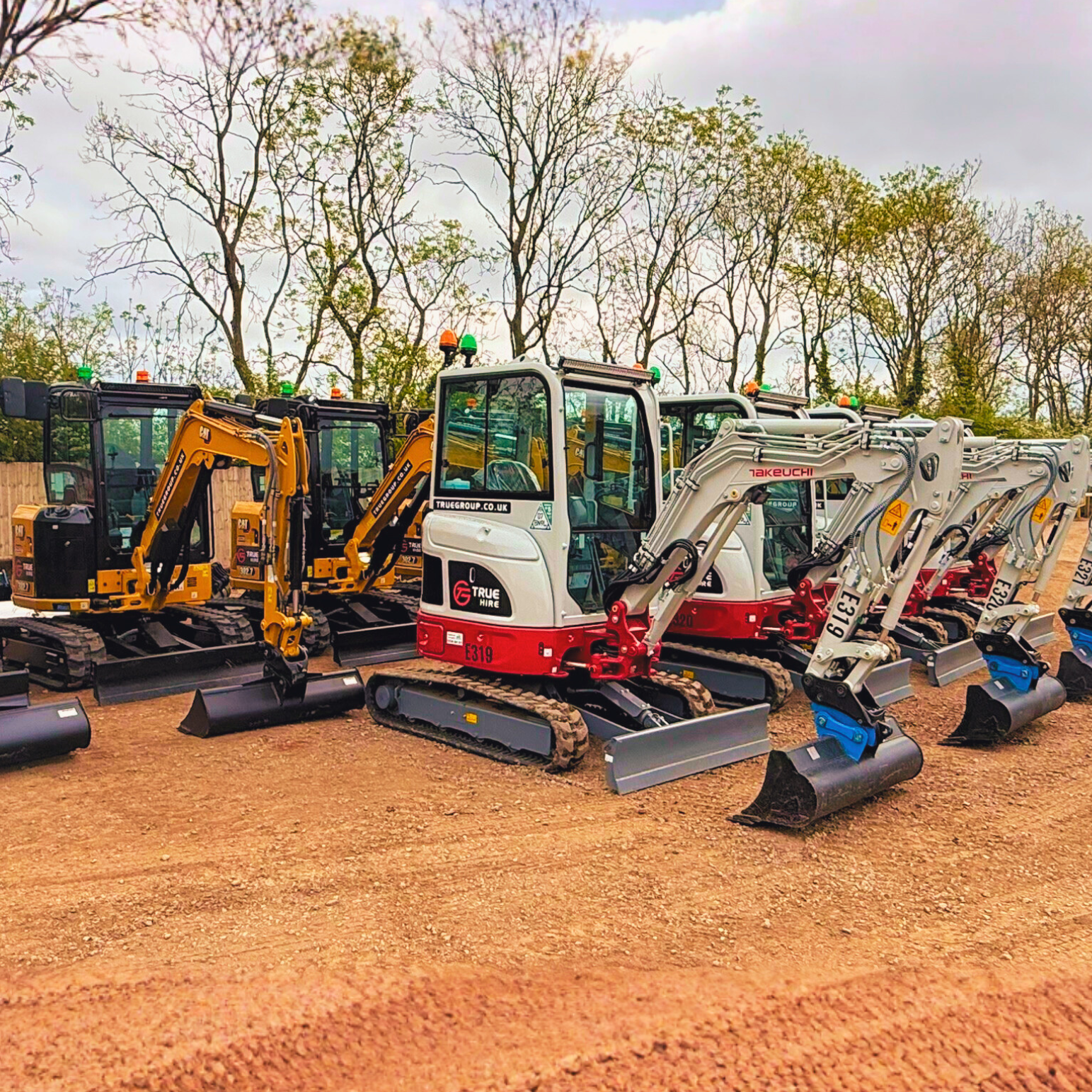 1T Micro Excavator Hire from True Hire